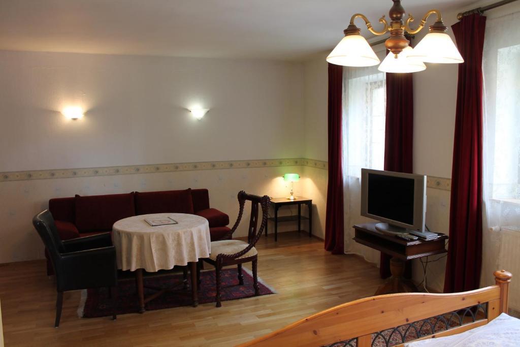 Kreuzerhof Hotel Garni Ρότενμπουργκ  Δωμάτιο φωτογραφία