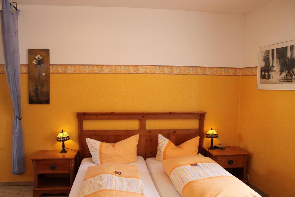 Kreuzerhof Hotel Garni Ρότενμπουργκ  Δωμάτιο φωτογραφία